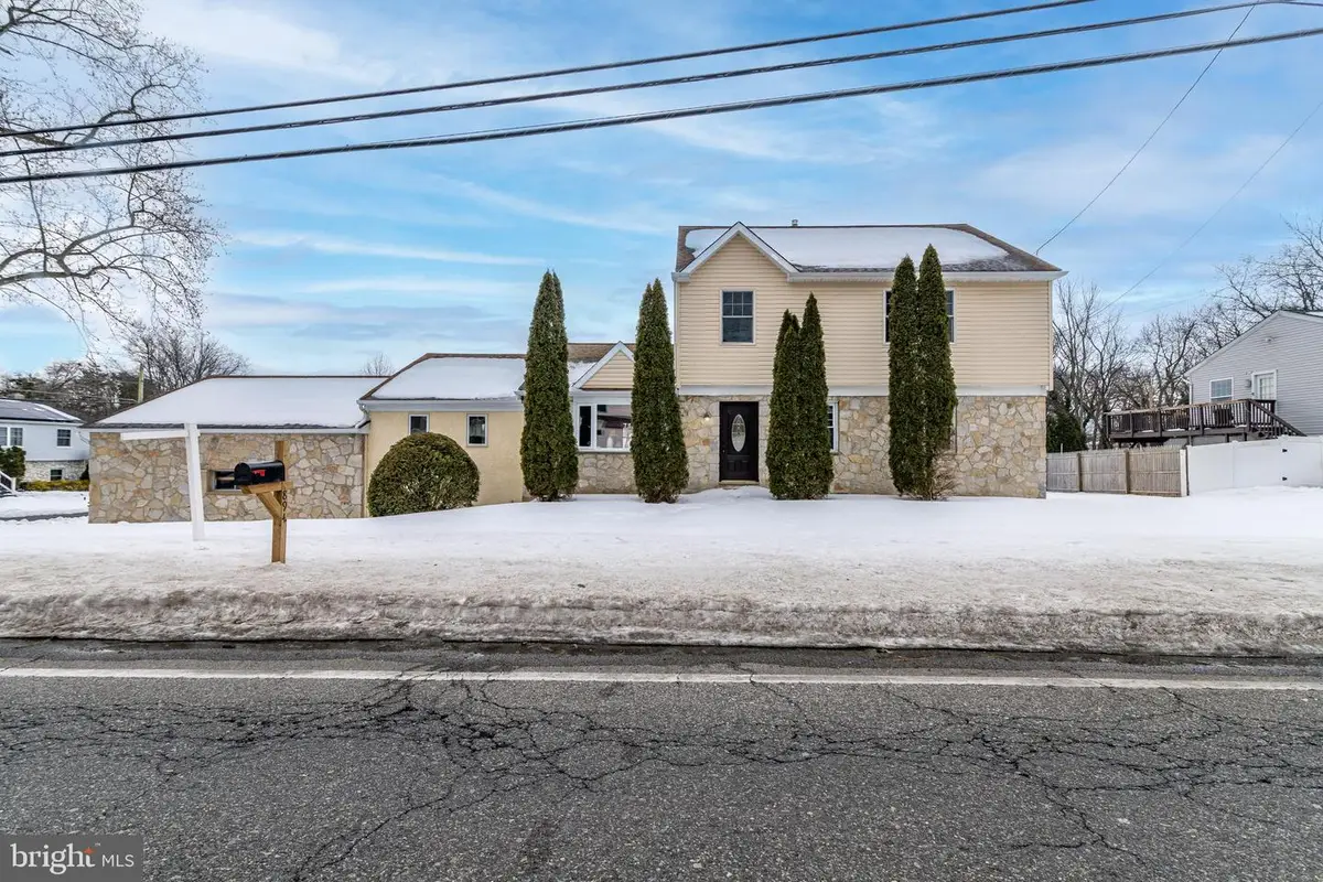 894 Somerdale Rd, Blackwood, NJ 08012 - #1
