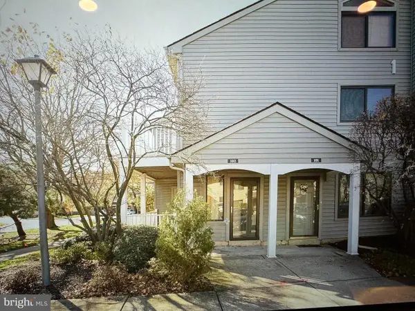 102 Gregorys Way, VOORHEES, NJ 08043