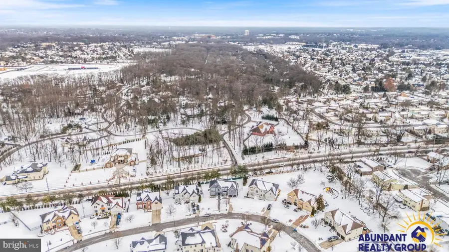 24 Exton Cir, Cherry Hill, NJ 08003 - #2