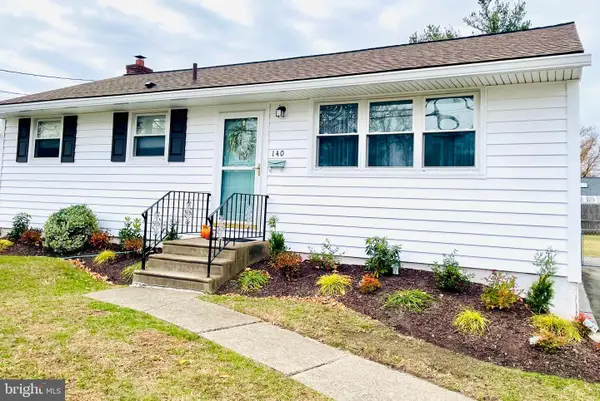 140 Lehigh Ave, BLACKWOOD, NJ 08012