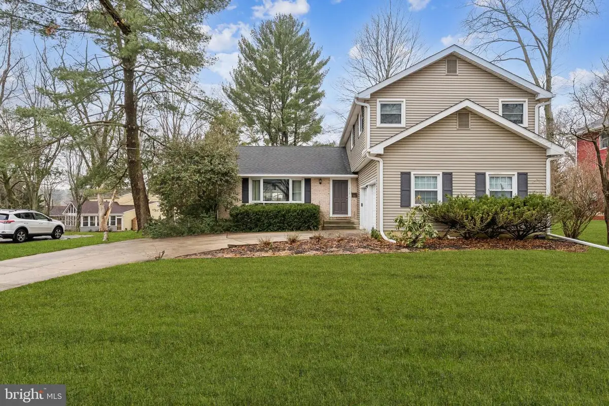 418 Doral Dr, Cherry Hill, NJ 08003 - #1