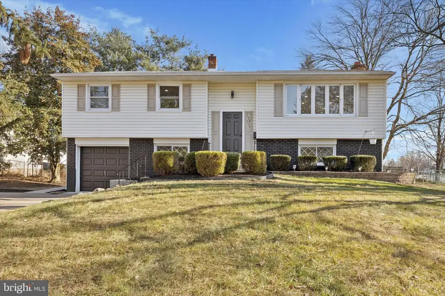 206 Mimosa Dr, Cherry Hill, NJ 08003 - #2