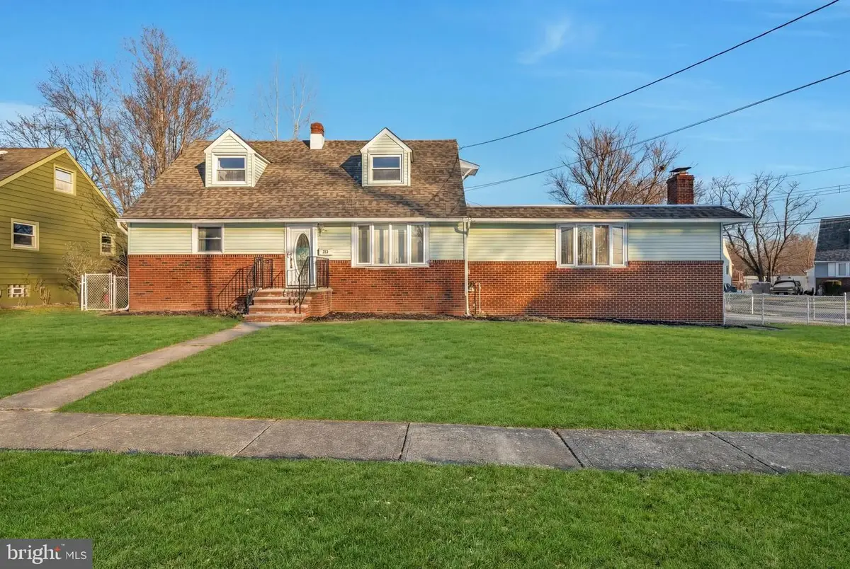 333 Princeton Ave, Bellmawr, NJ 08031 - #1