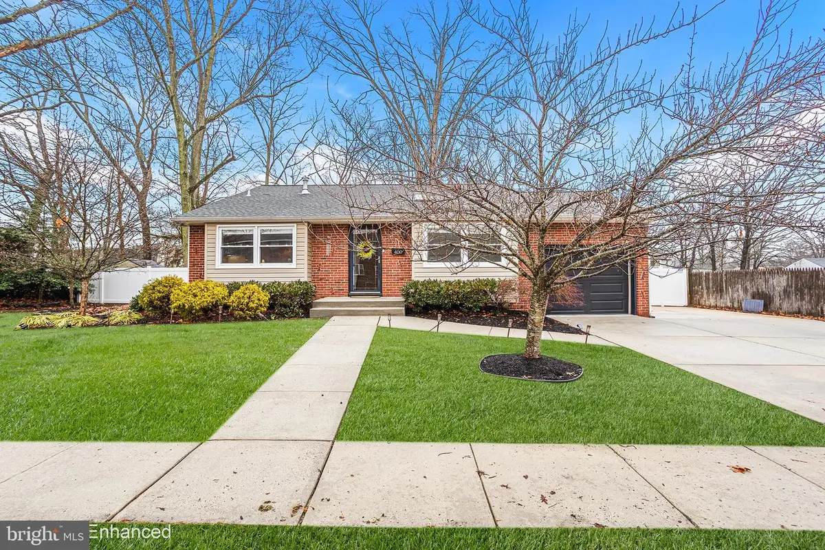 400 Harrison Ave, West Berlin, NJ 08091 - #1