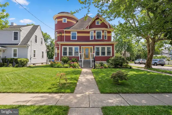 237 Broadway, LAUREL SPRINGS, NJ 08021