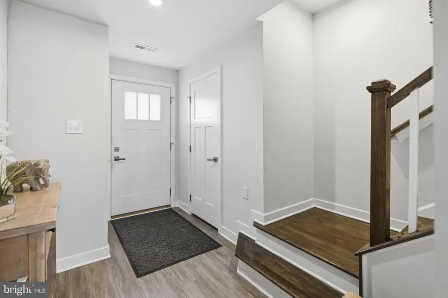 18 Hamilton Ct, Pennsauken, NJ 08110 - #3