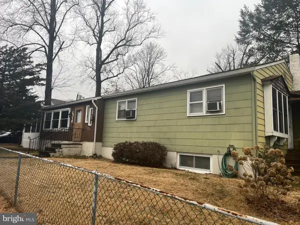 1105 Huntington Ave, GLENDORA, NJ 08029