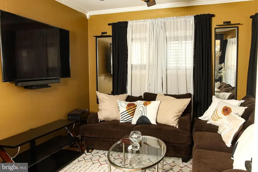 370 N 34th St., Camden, NJ 08105 - #3