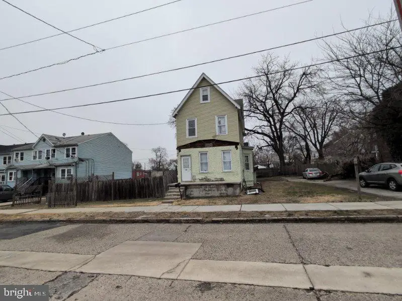 130 N 35th St, Camden, NJ 08105 - #1