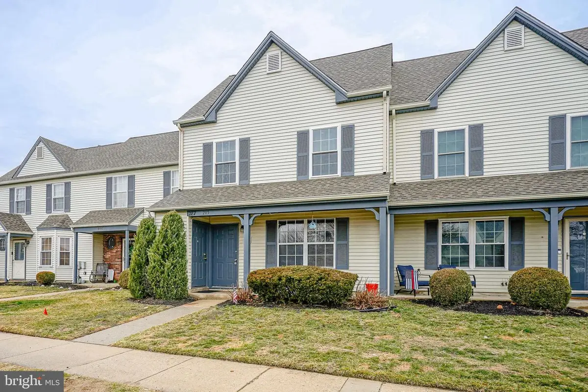 285 Knoll Dr, Blackwood, NJ 08012 - #1