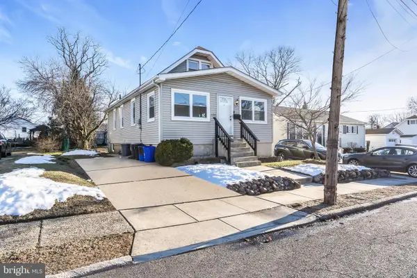 120 E 4th Ave, RUNNEMEDE, NJ 08078