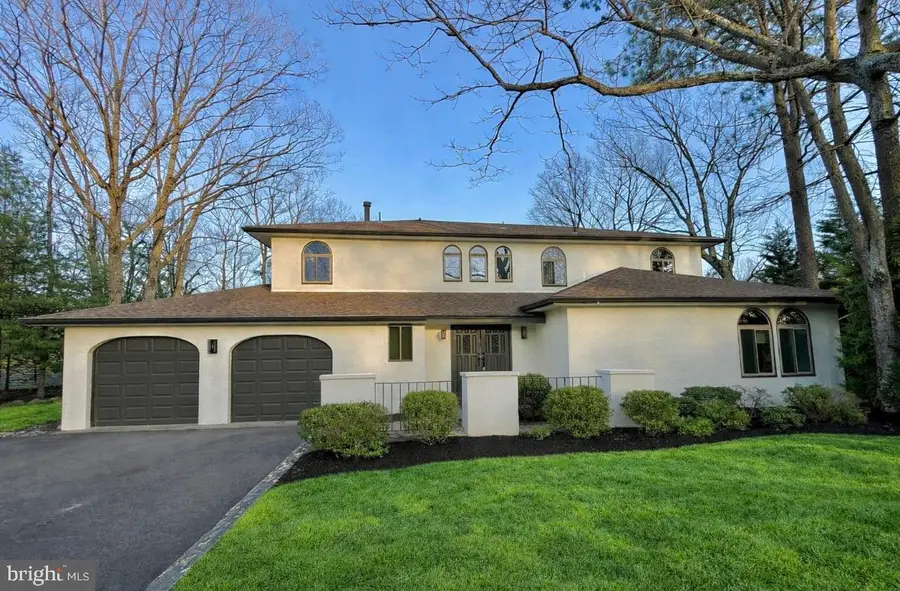 64 Chippenham Dr, Voorhees, NJ 08043 - #2