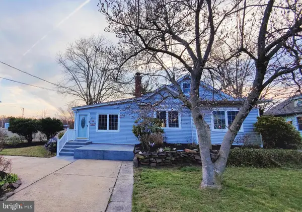 3 Malan Ave, BERLIN, NJ 08009