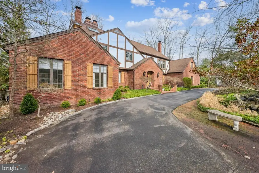 17 Manning Ln, Cherry Hill, NJ 08003 - #3