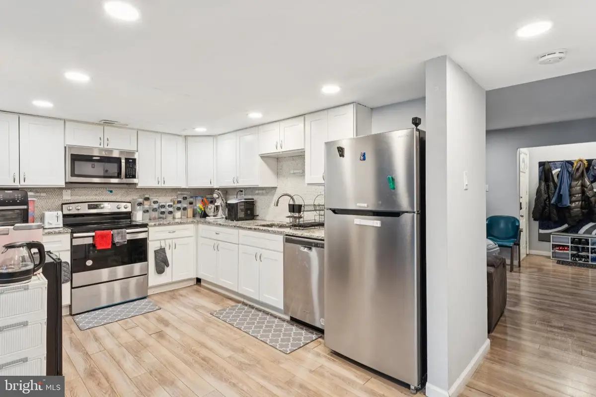 22 Milstone Ct, Sicklerville, NJ 08081 - #1