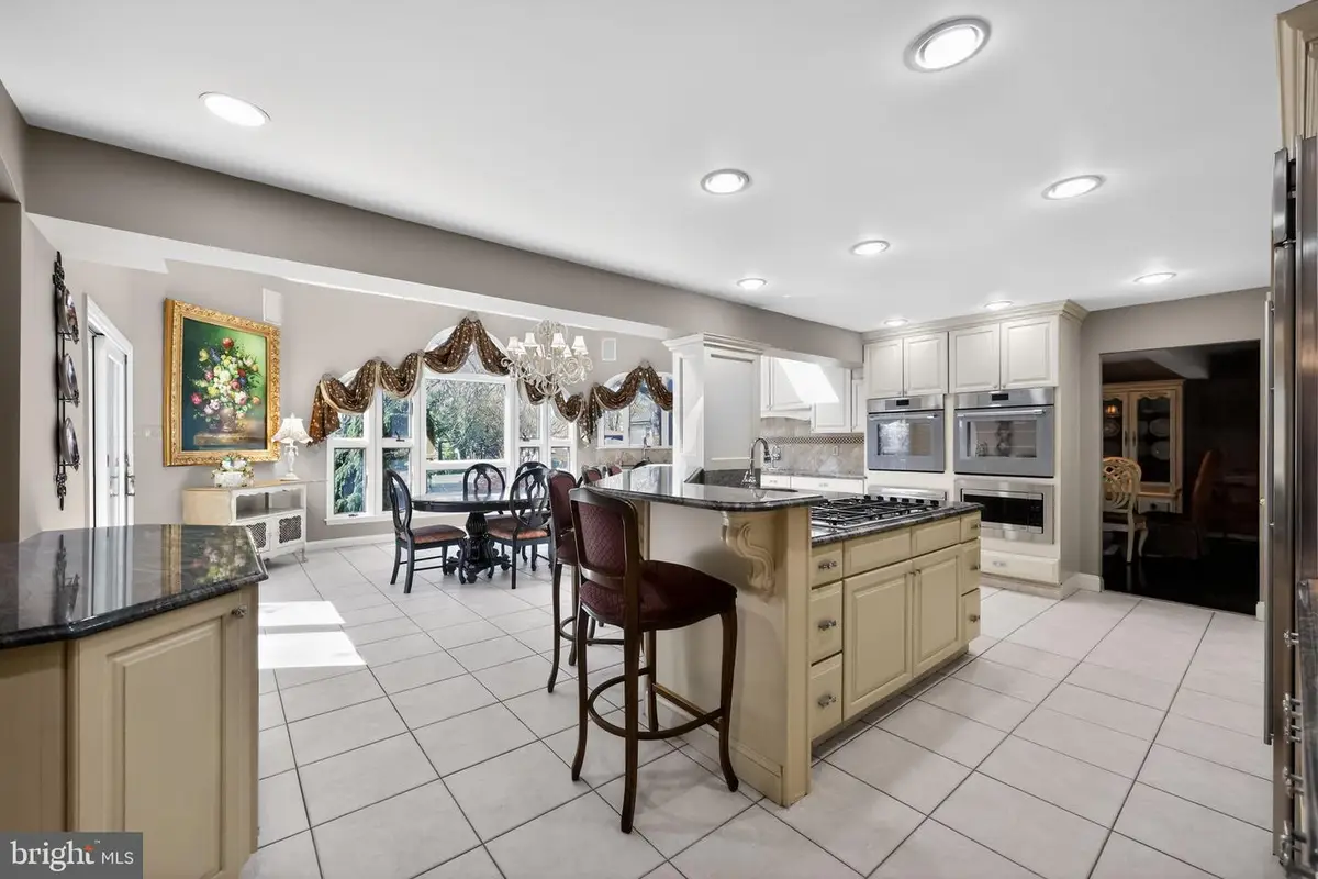 521 Kings Dr, Cherry Hill, NJ 08003 - #1