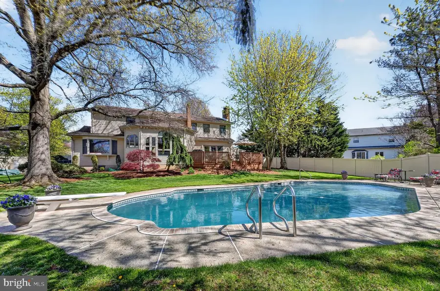 521 Kings Dr, Cherry Hill, NJ 08003 - #3