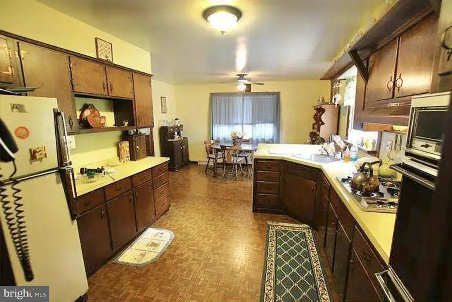 204 Cumberland Ave, Magnolia, NJ 08049 - #2