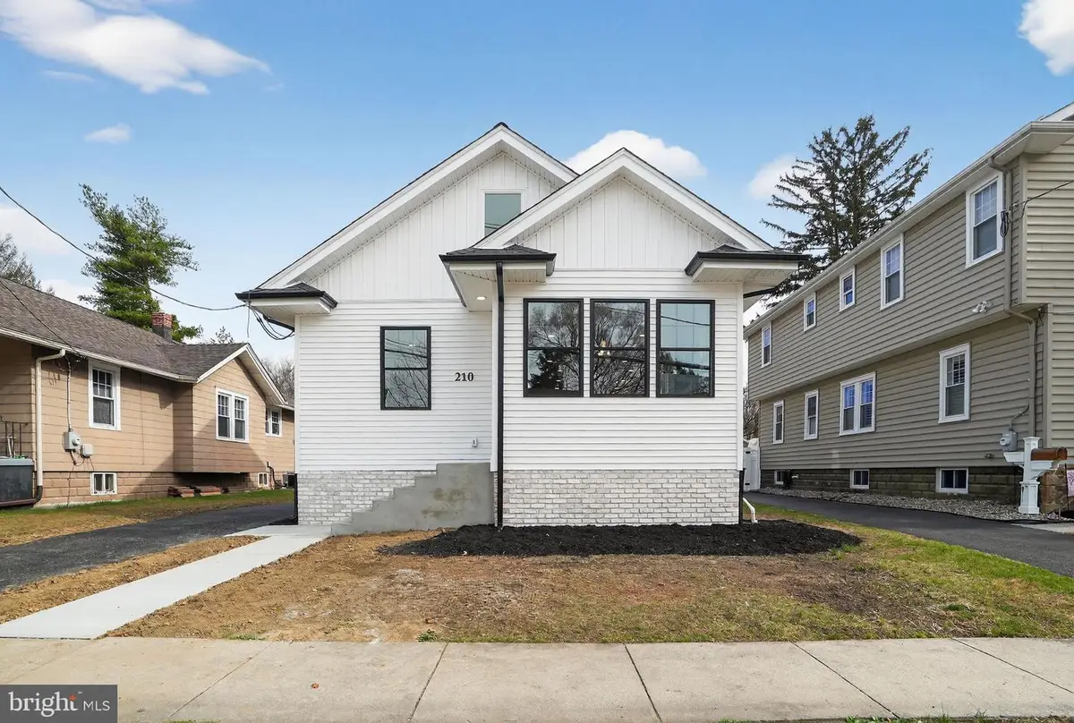 210 Carlisle Rd, Audubon, NJ 08106 - #1