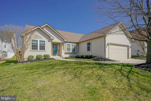 19 Joanne Dr, SICKLERVILLE, NJ 08081