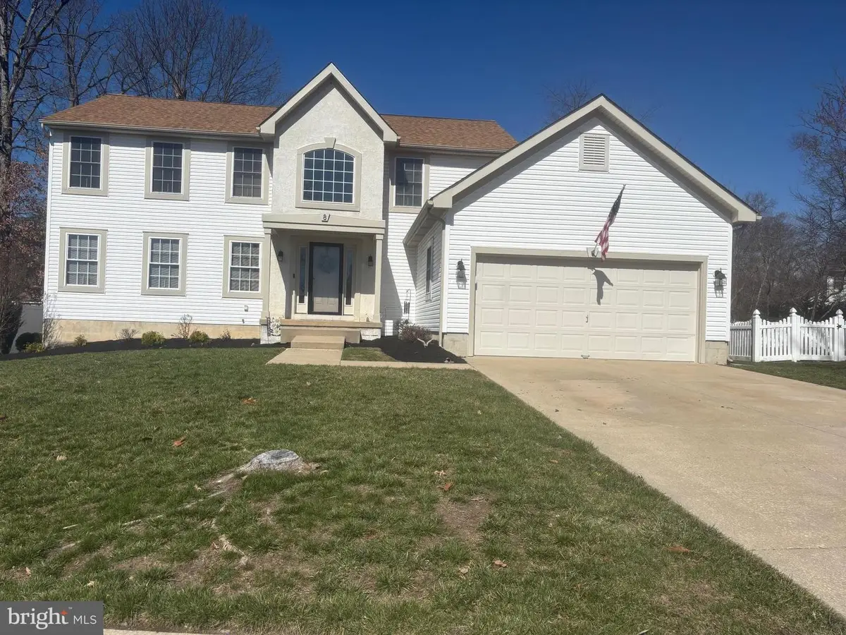 8 Marble Ct, Sicklerville, NJ 08081 - #1