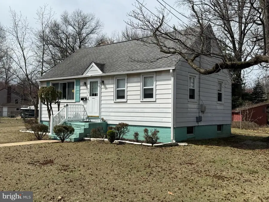 714 Kenilworth Ave, Cherry Hill, NJ 08002 - #3