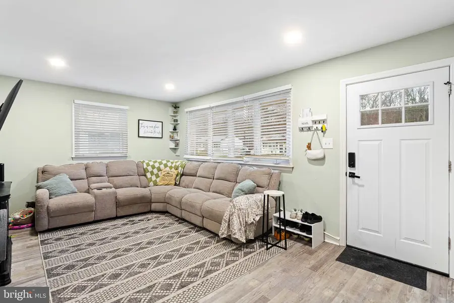 133 Country Club Rd, Pine Hill, NJ 08021 - #3