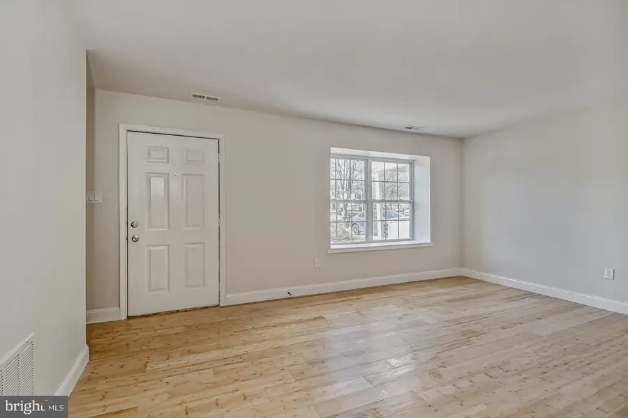 136 Fenway Ave, Atco, NJ 08004 - #3