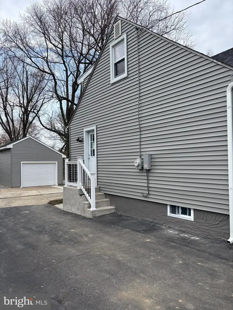 322 Monroe Ave, Cherry Hill, NJ 08002 - #2