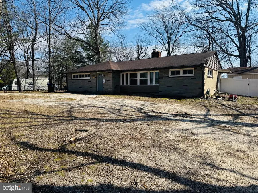 2246 Auburn Ave, Atco, NJ 08004 - #2