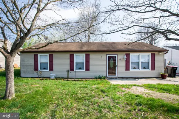 43 Fairmount Ave, SICKLERVILLE, NJ 08081