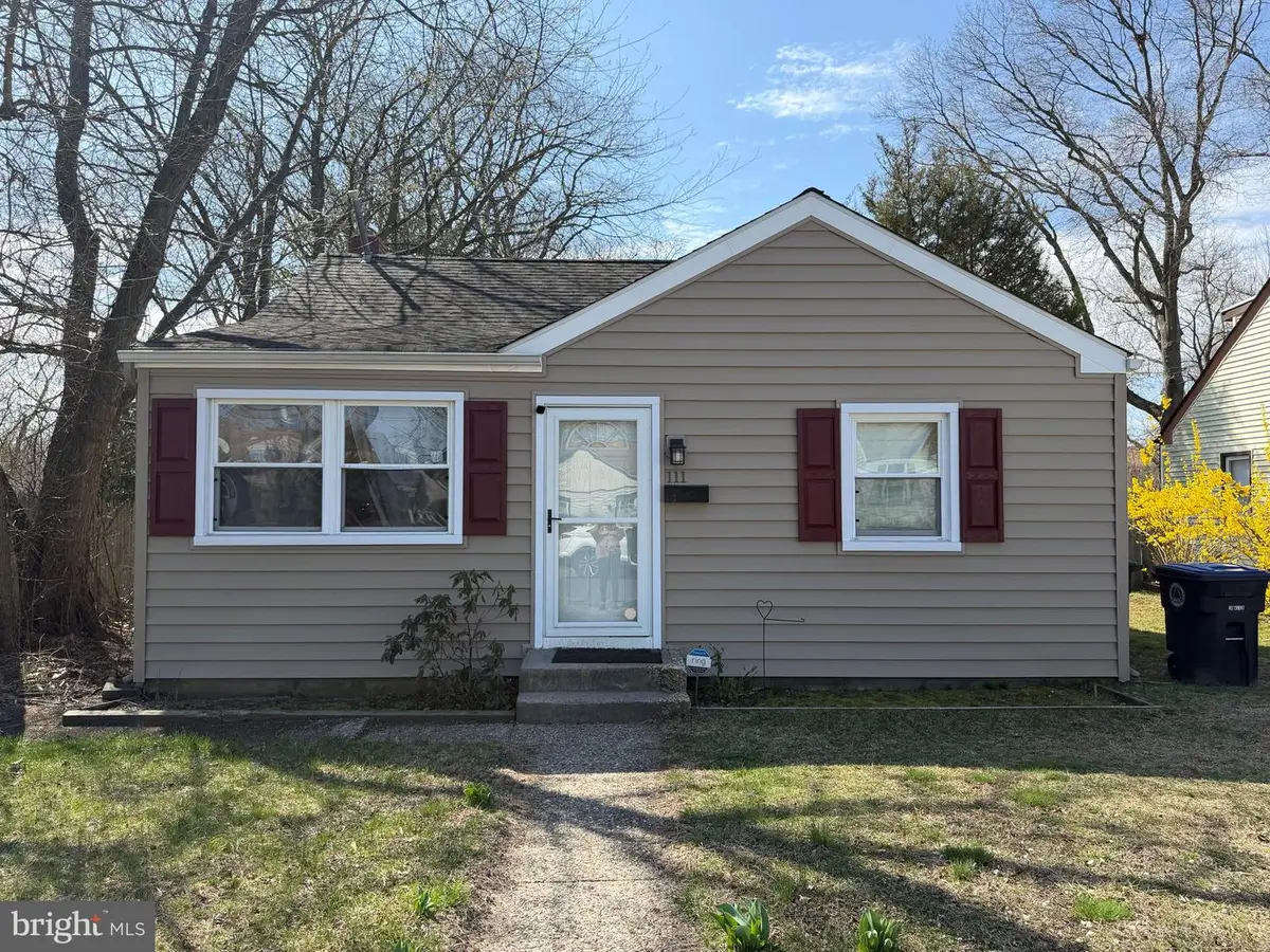 111 E Park Ave, Lindenwold, NJ 08021 - #1