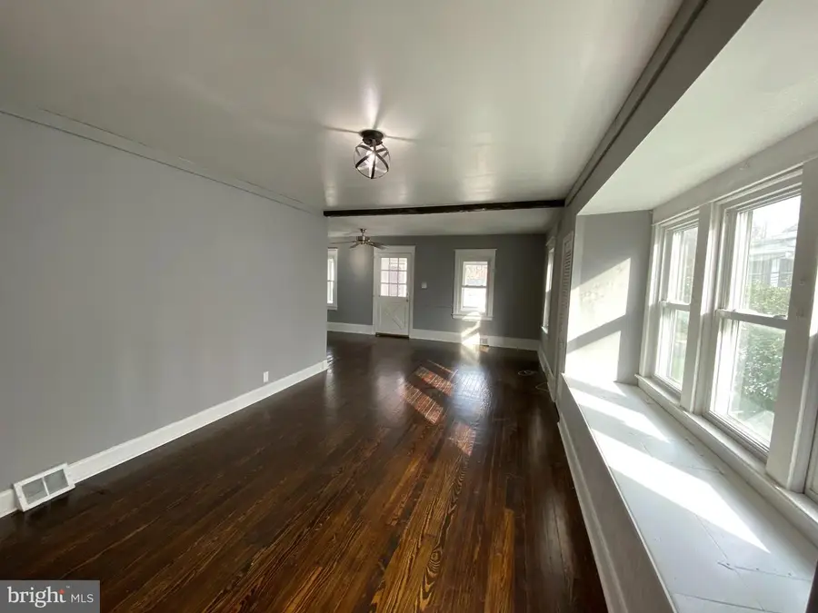 12 Page Ave, Barrington, NJ 08007 - #2