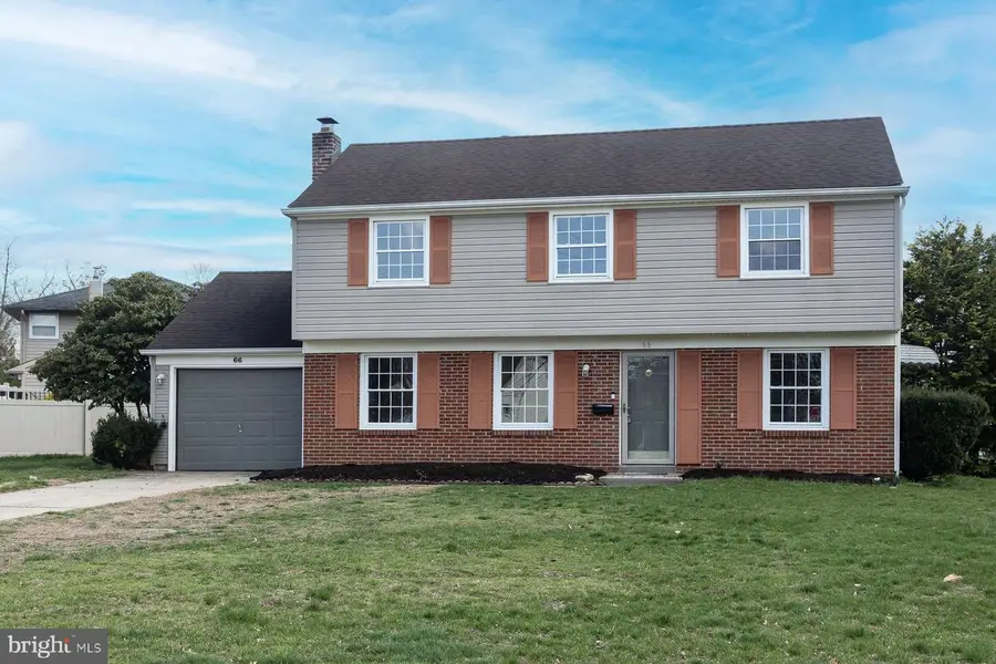 66 Longwood Dr, Stratford, NJ 08084 - #3