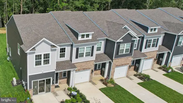 37 Robert Drive, RUNNEMEDE, NJ 08078