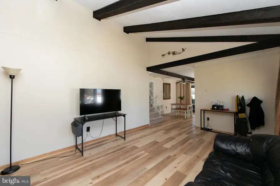 138 Cardinal Dr, Bellmawr, NJ 08031 - #3