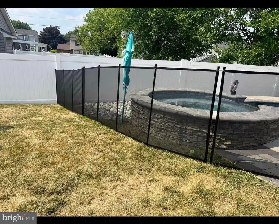 405 Lincoln Ave, Bellmawr, NJ 08031 - #3