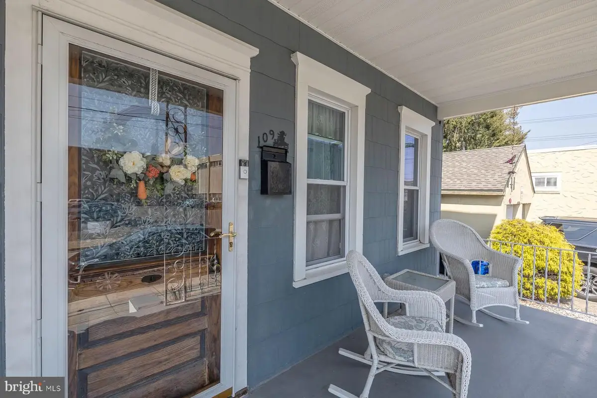 109 Lees Ave, Collingswood, NJ 08108 - #1