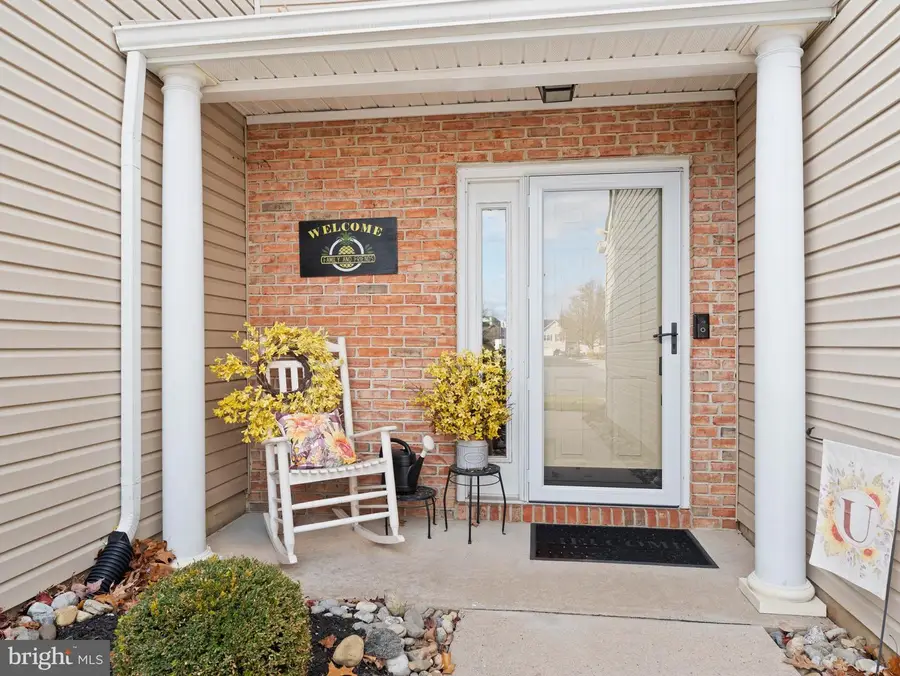 102 Doral Dr, Blackwood, NJ 08012 - #2