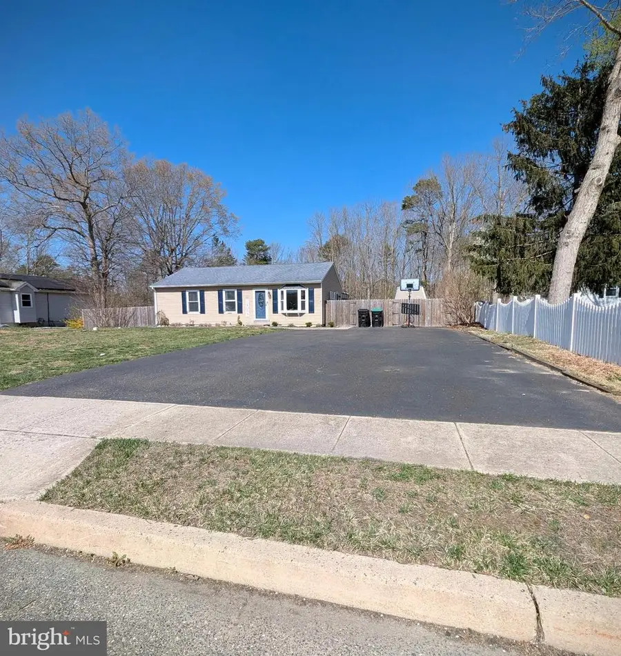 13 Pin Oak Dr, Atco, NJ 08004 - #2