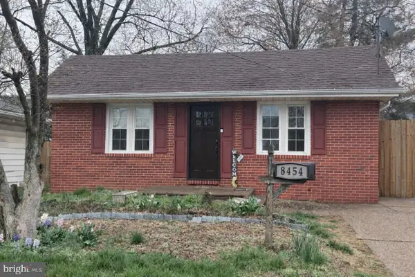 8454 Holman Ave, PENNSAUKEN, NJ 08110