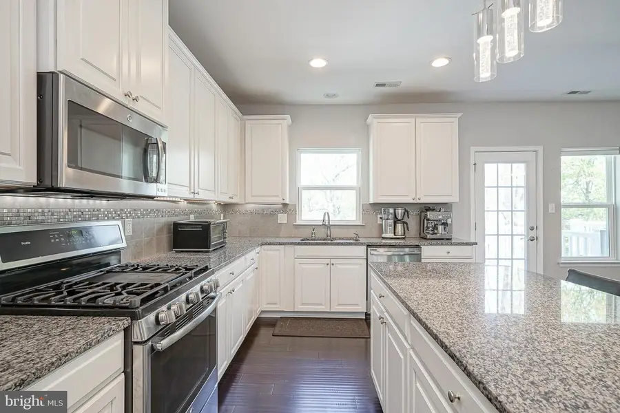 16 Regency Ct, Cherry Hill, NJ 08002 - #3