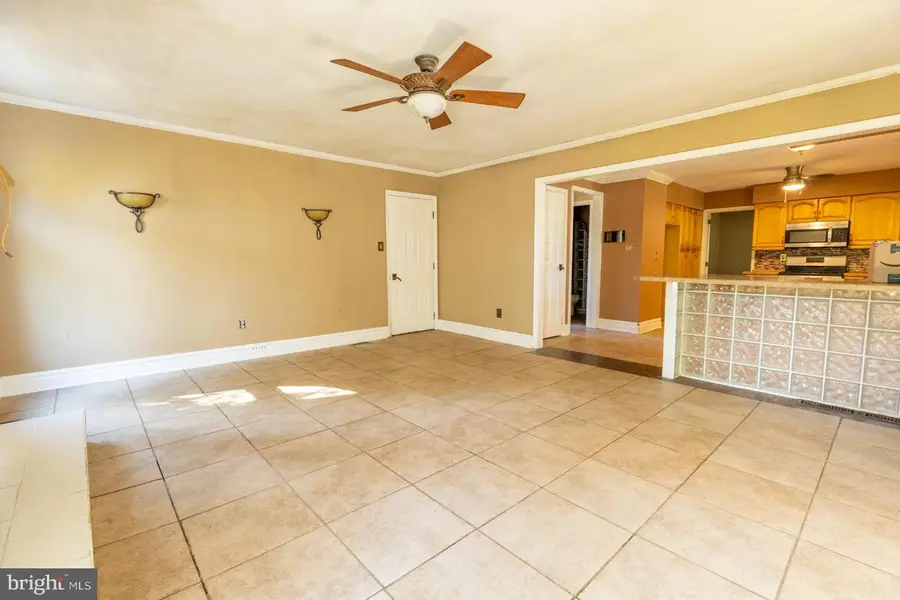 447 Prospect Ave, West Berlin, NJ 08091 - #3