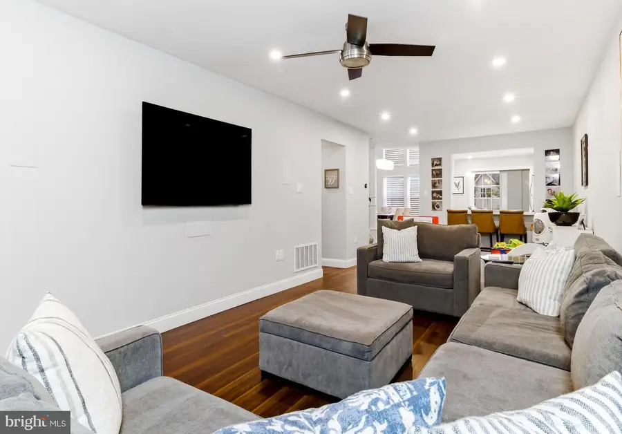 25 Augusta Ln, Blackwood, NJ 08012 - #3