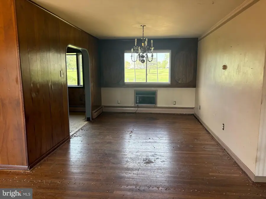 303 Hillcrest Ln, Blackwood, NJ 08012 - #3