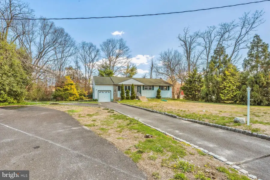 142 New Freedom Rd, Clementon, NJ 08021 - #2