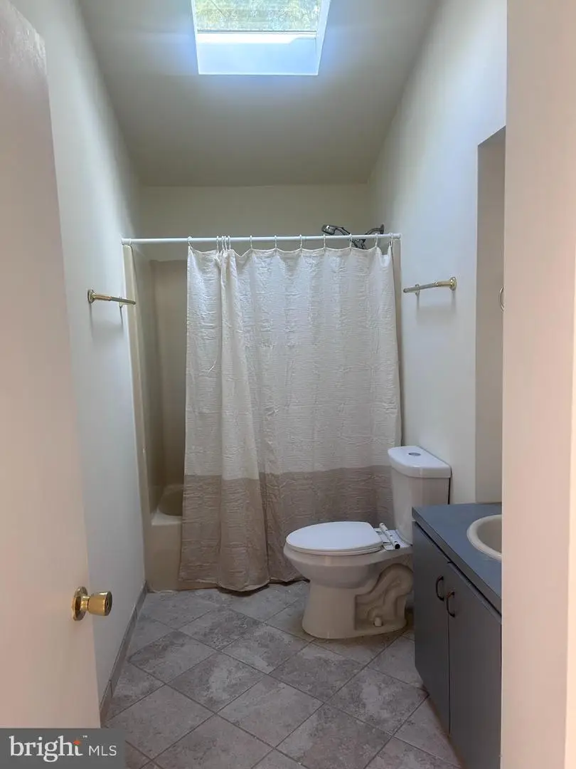 202 Grove Ave, West Berlin, NJ 08091 - #2