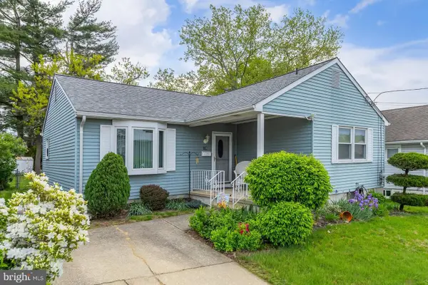 120 Bowers Ave, RUNNEMEDE, NJ 08078