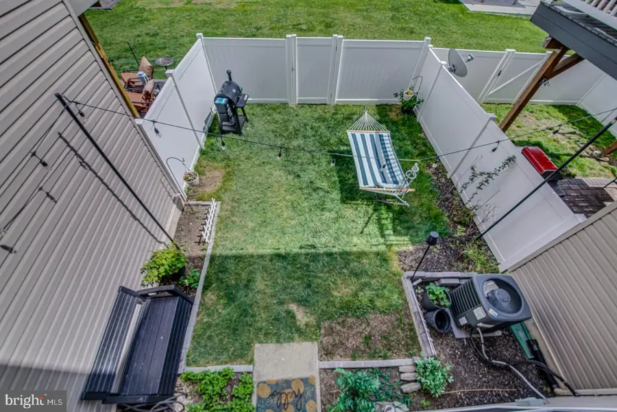 31 Village Green Ln, Sicklerville, NJ 08081 - #2