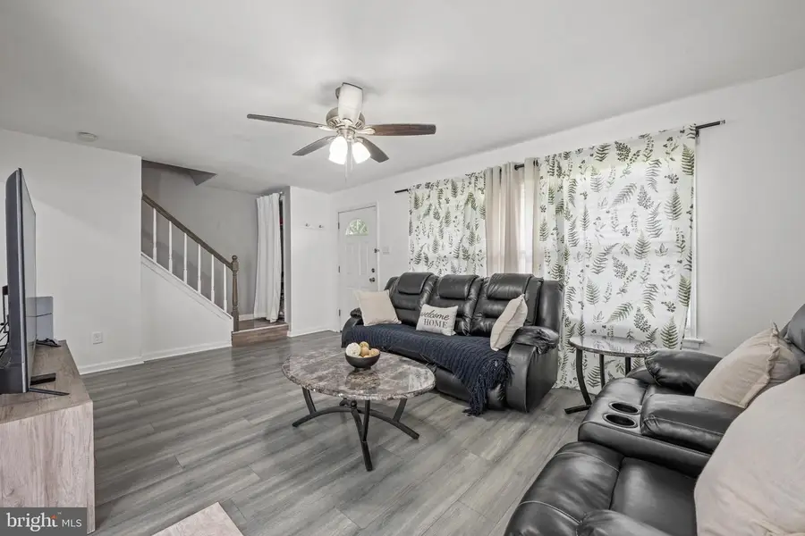 9 Lawrence Ct, Sicklerville, NJ 08081 - #3